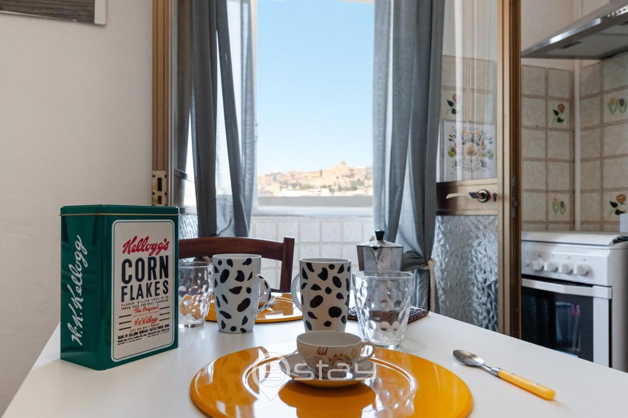 Apartment Bright Gianturco 19 *